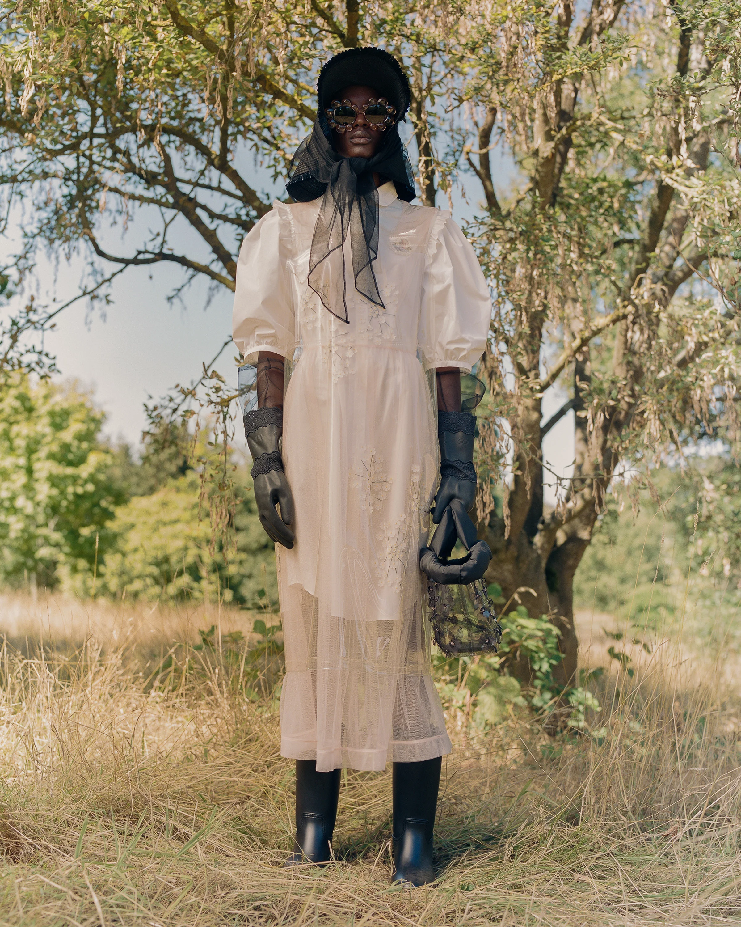 MONCLER-4-SIMONE-ROCHA-MIDRES-007.jpg