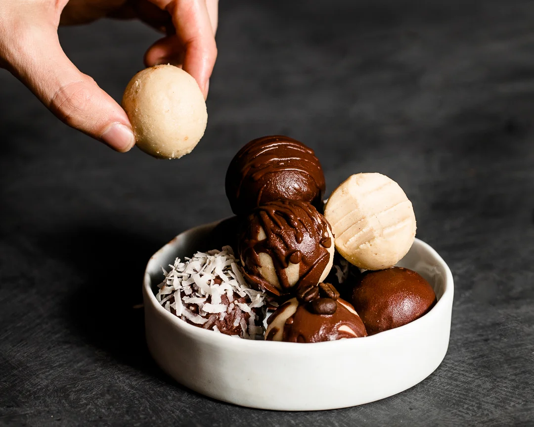 White_Chocolate_Truffles2_by_Jordan_Pie_Nutritionist_Photographer-1.jpg