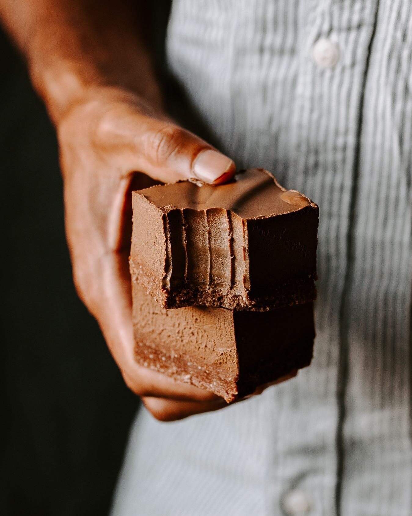 It&rsquo;s been way too long since I&rsquo;ve made my Paleo Chocolate Mousse Slice! I definitely need to add this to my to-do list so I can make it this week 😉. The texture is INCREDIBLE! Imagine a cross between a fudgey cheesecake meets chocolate m