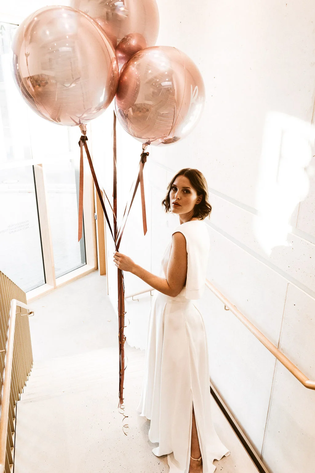 Hochzeitskleider für das Standesamt, kleinere & große Hochzeiten