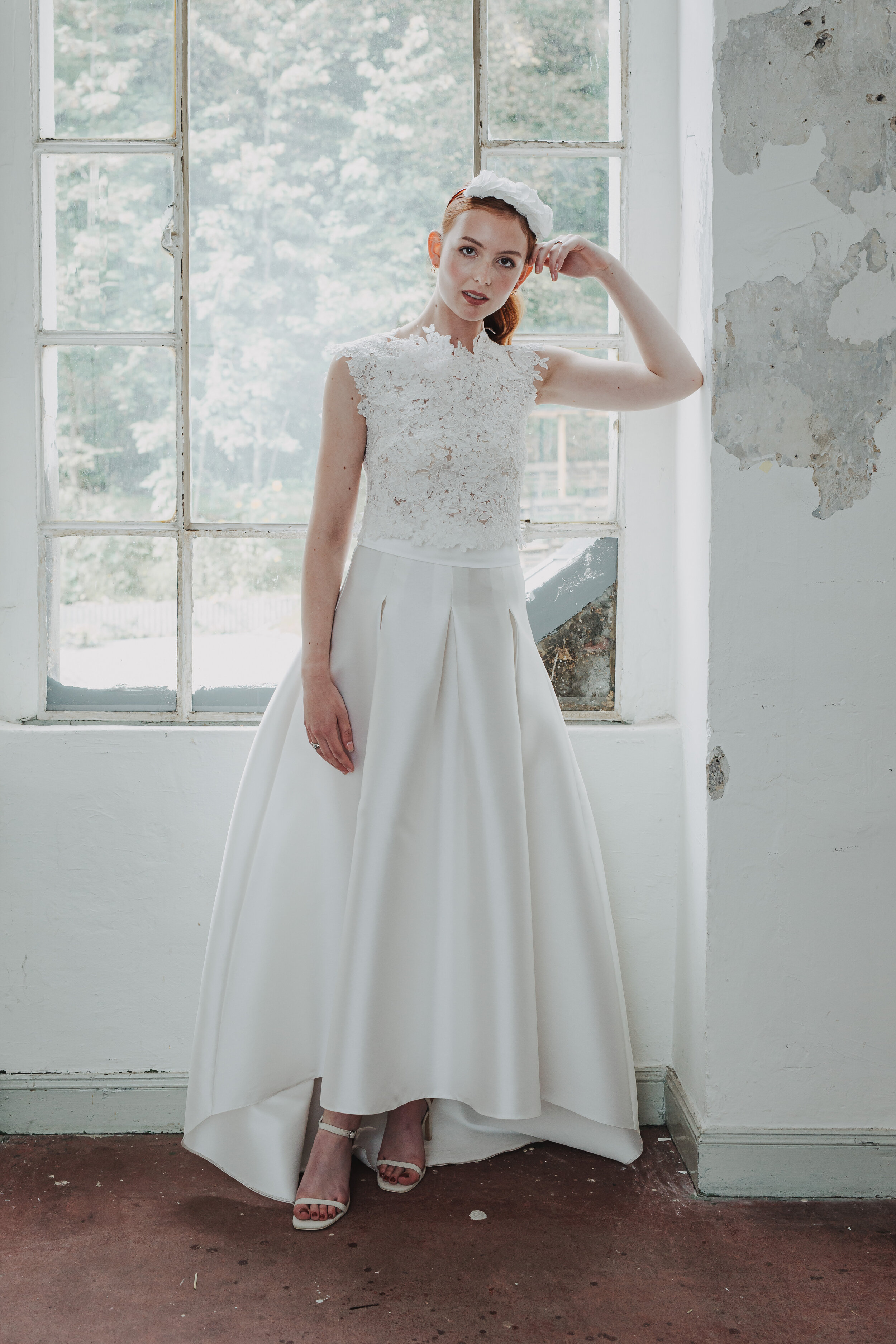 Belle Bridal Top & Elisé 7/8 Länge Bridal Skirt