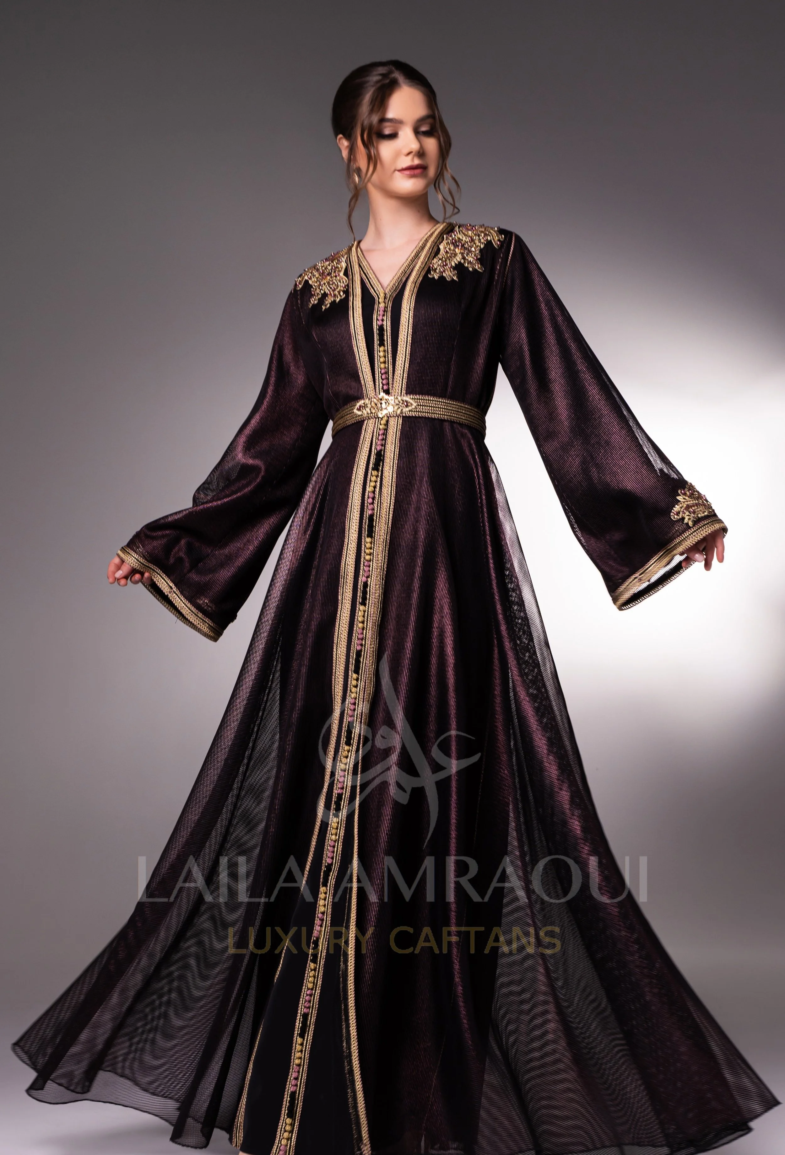 FW2504 AED4500/$1225