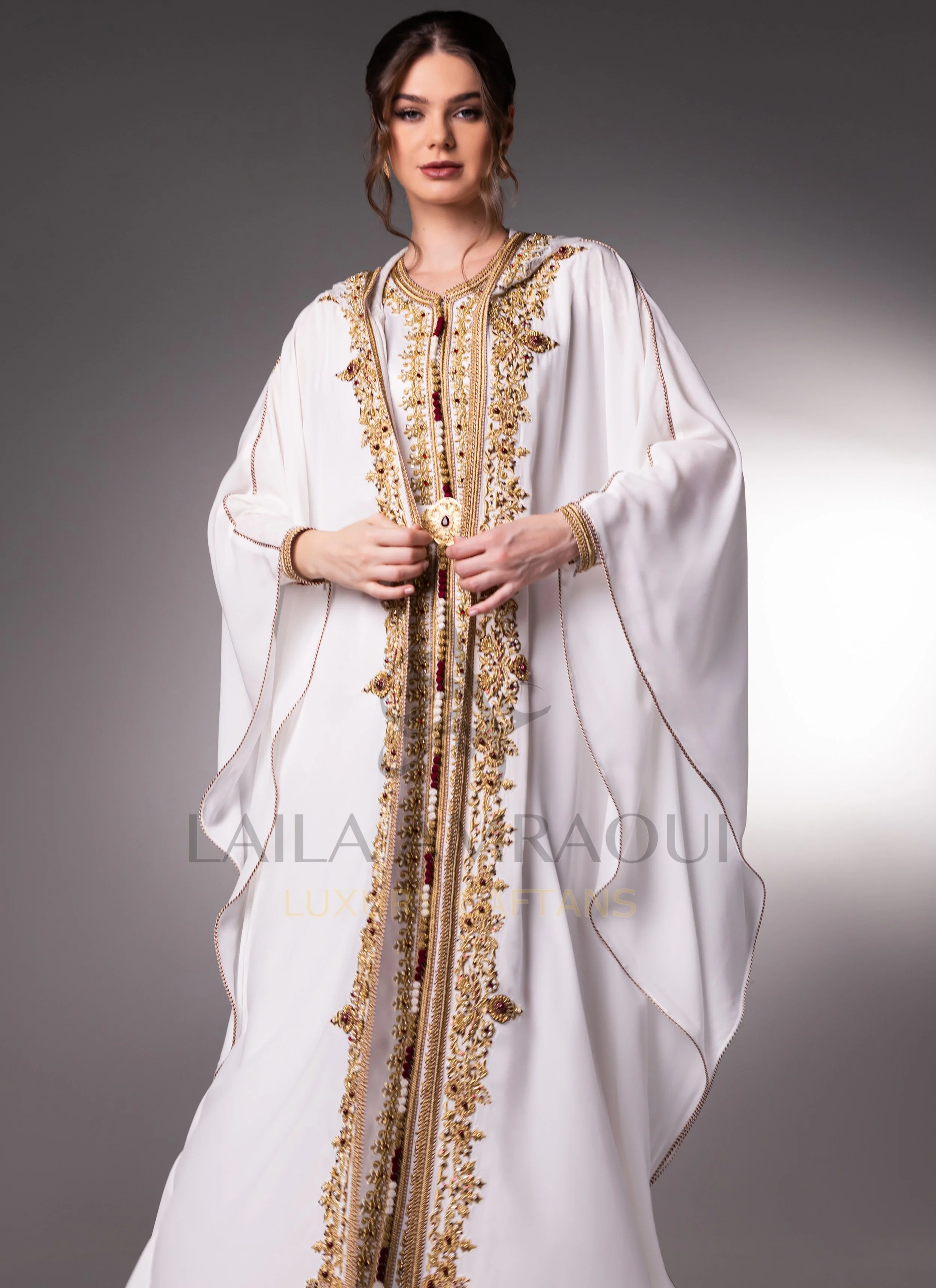 FW2508 AED6000/$1634