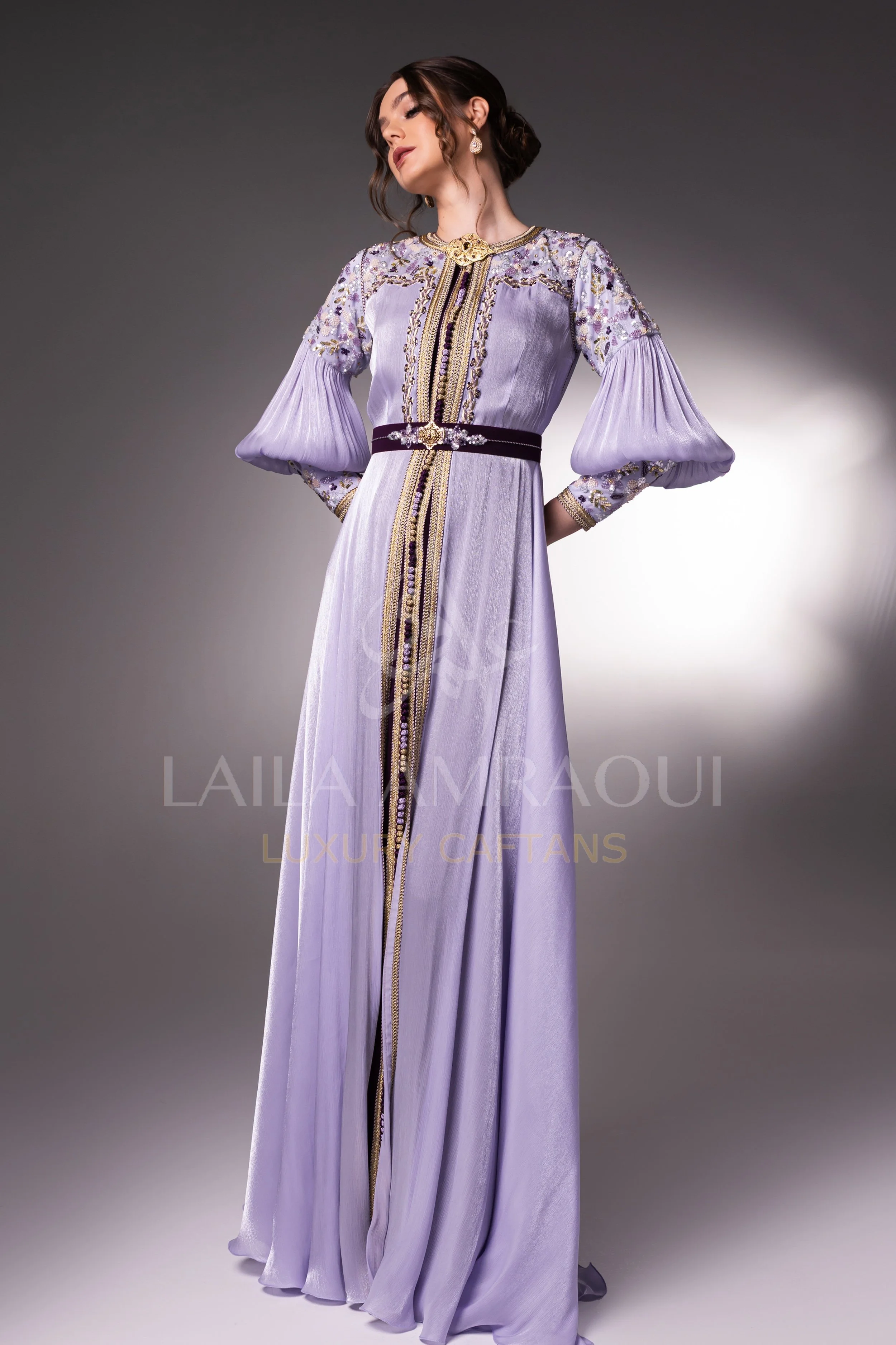 FW2523 AED4100/$1116