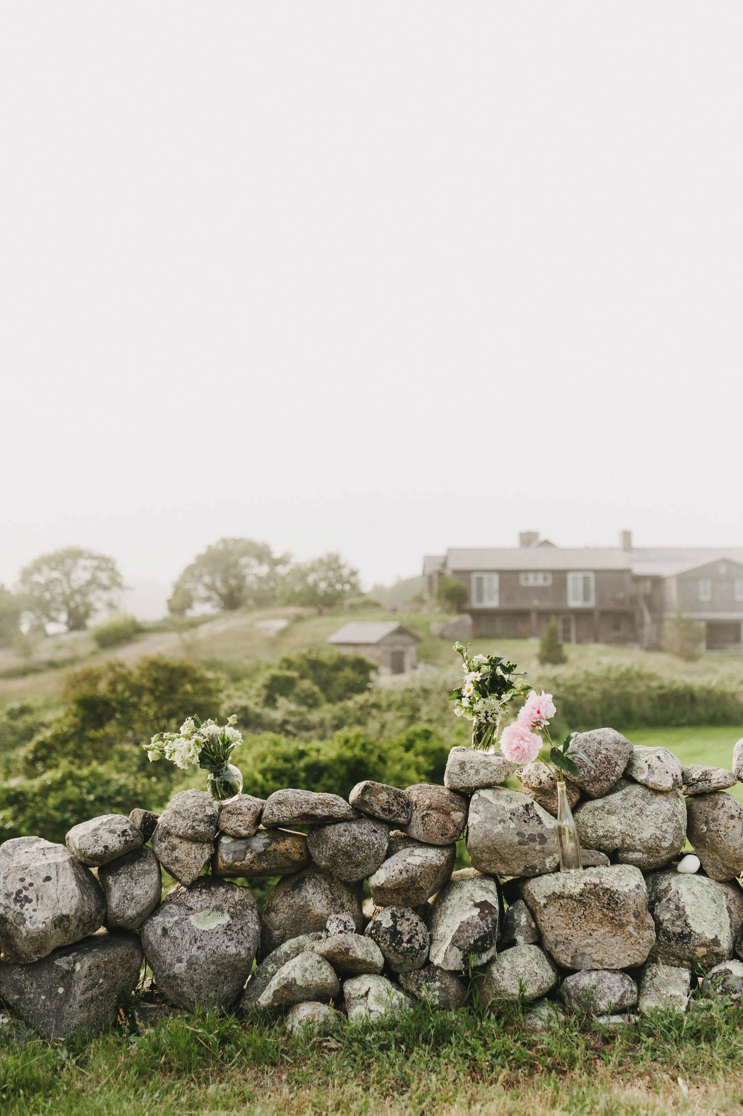 Chilmark Backyard Wedding-9.jpg