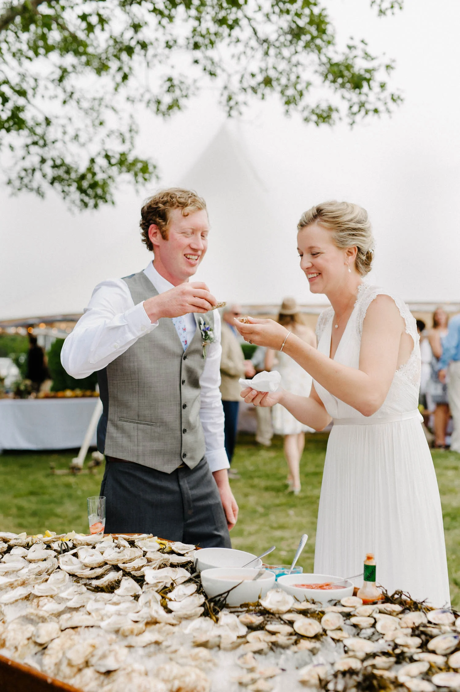 Happy Chilmark Wedding-10.jpg