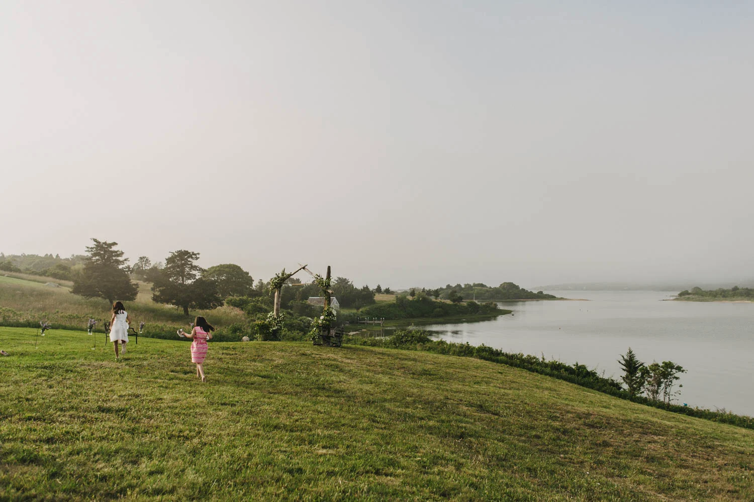 Happy Chilmark Wedding-17.jpg
