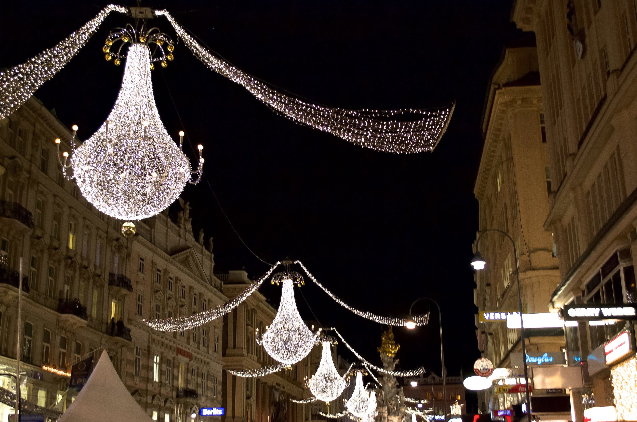 Copy of Christmas_in_ViennaAustria.jpg