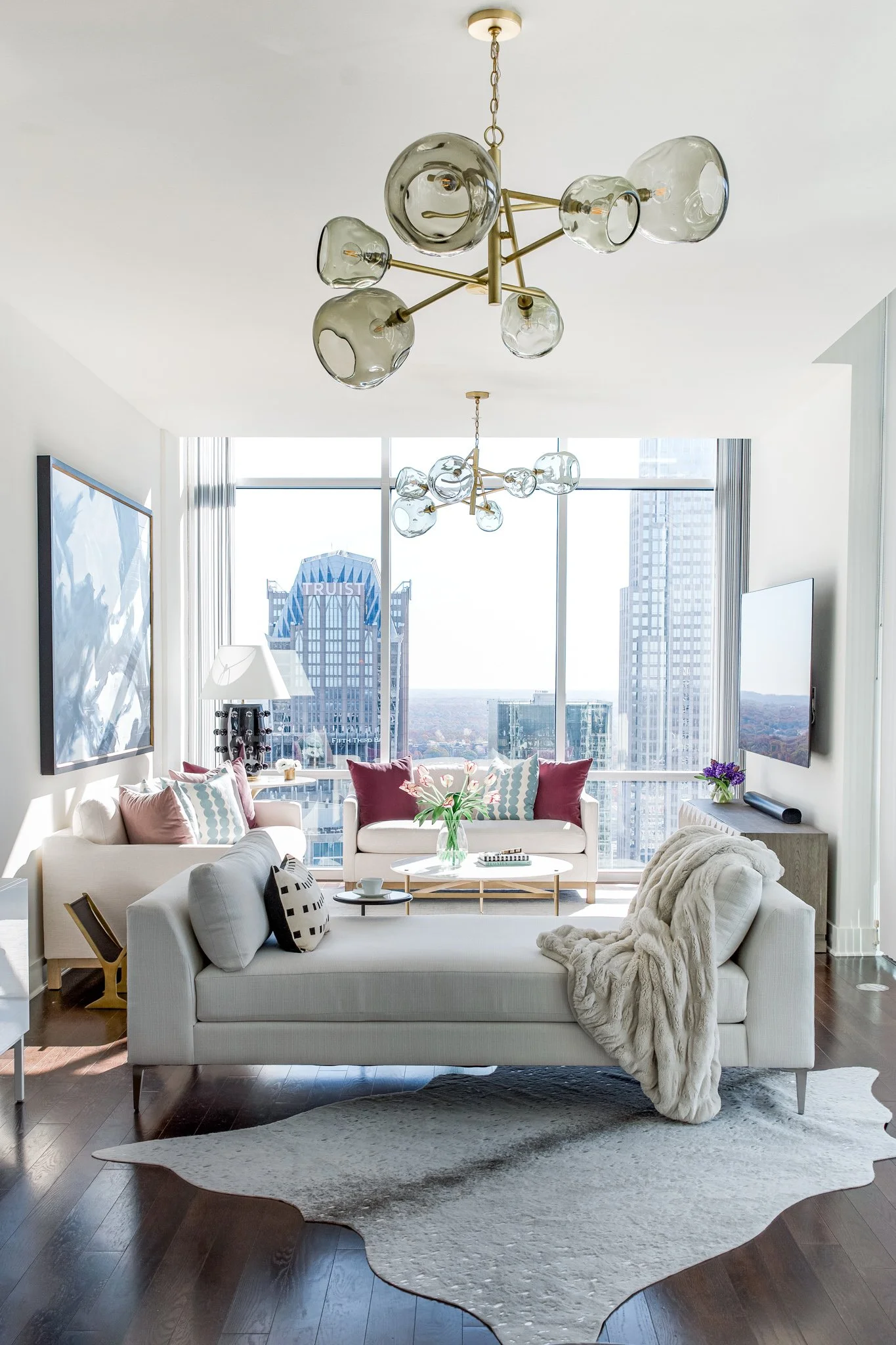 HIGH RISE WITH ONYX INTERIORS 