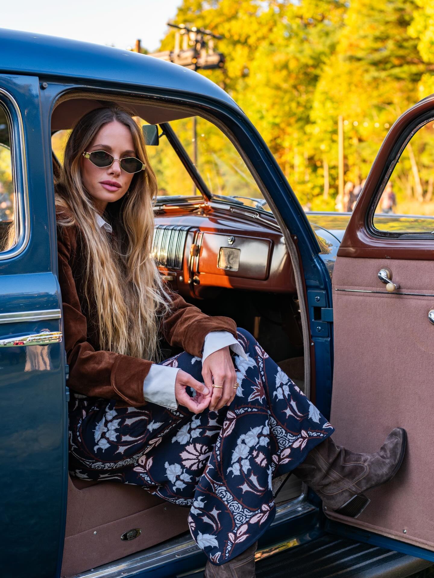 Golden hour + mountain views + live music = why this was one of my favorite shoots of 2025 ✨ Capturing Primland&rsquo;s fall concert series vibes (and their VIPs) might&rsquo;ve been work, but it sure didn&rsquo;t feel like it. 

Photography for @pri