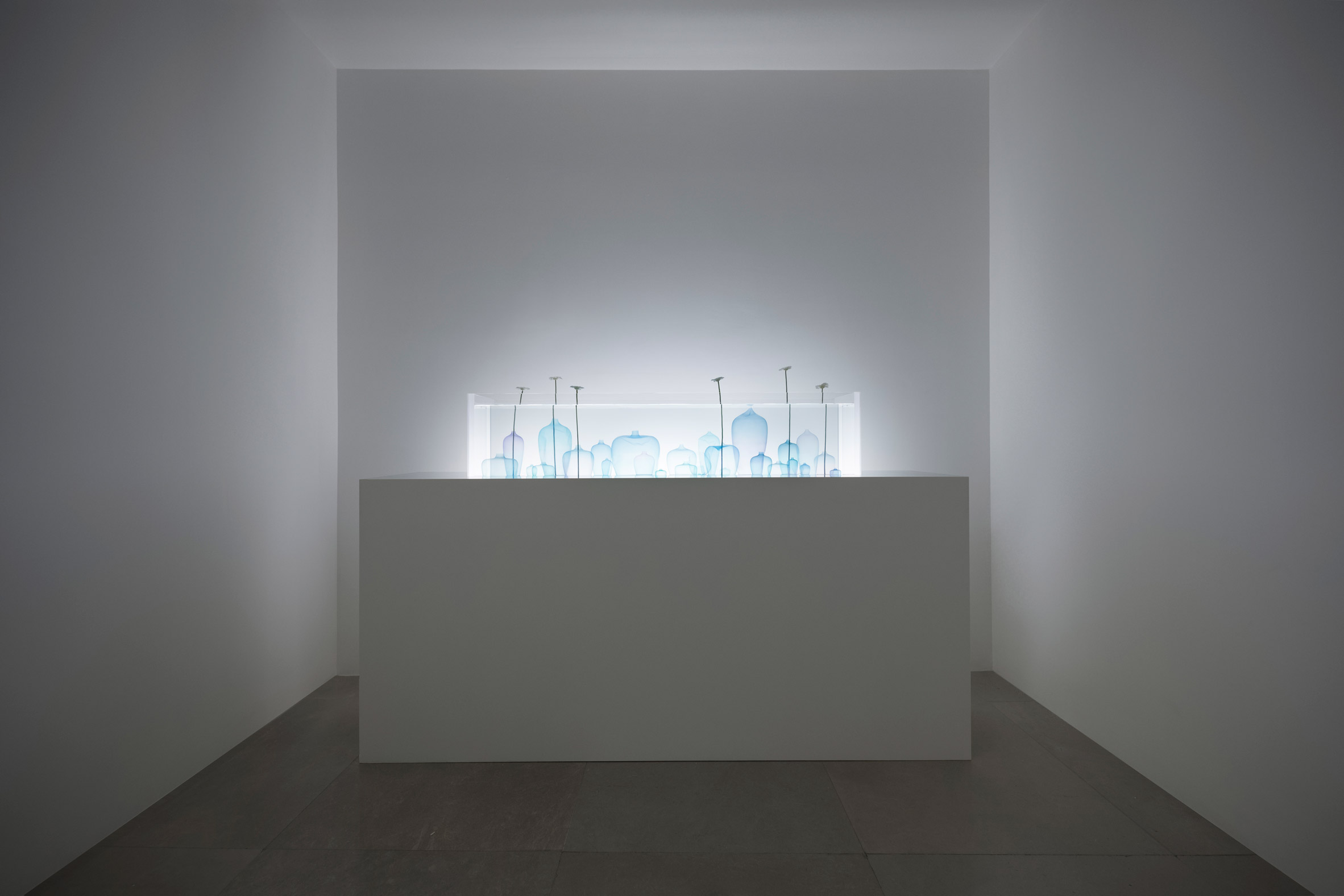 Invisible Outlilnes Exhibition by Nendo