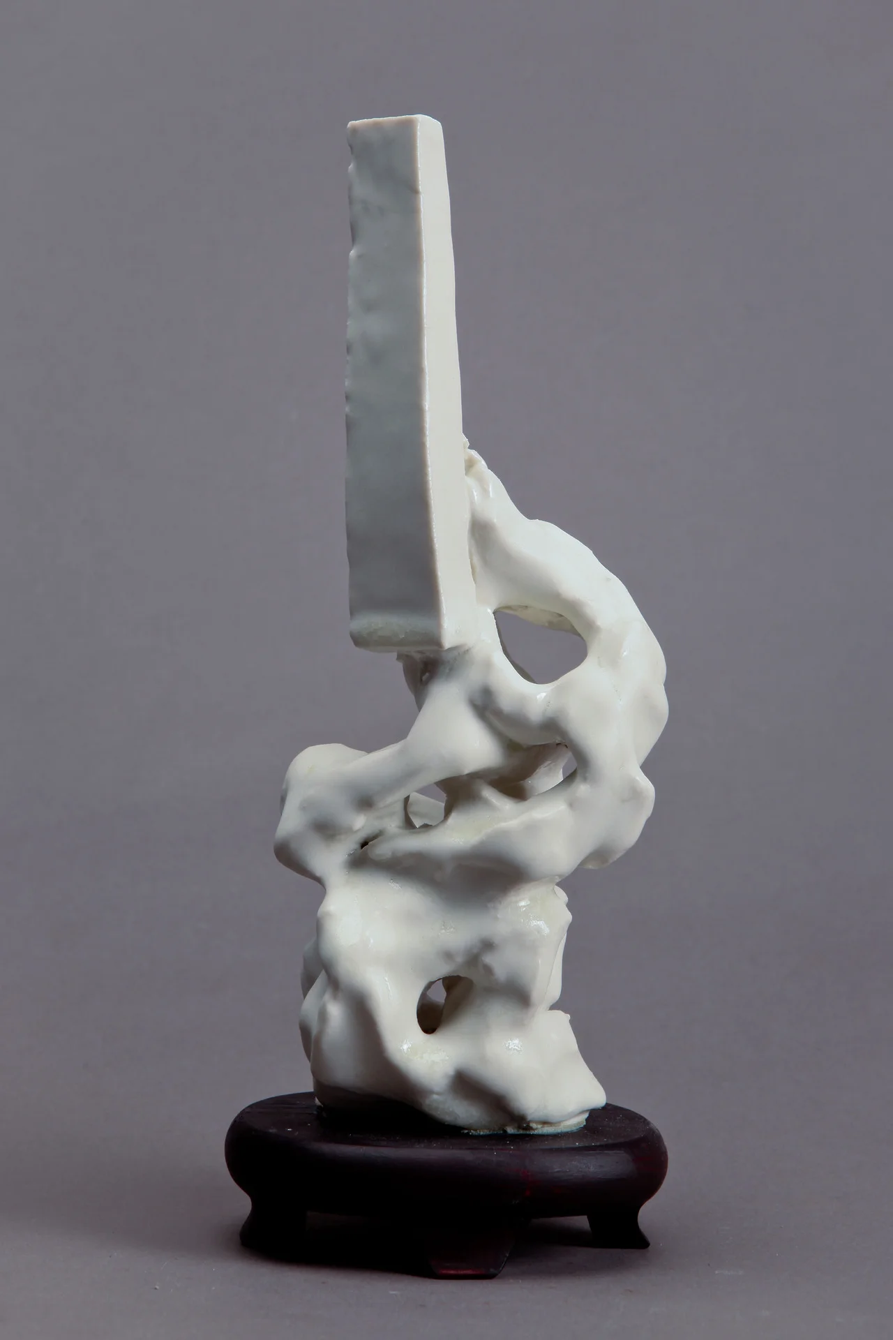  26,5 × 8 × 10 cm – Coll. part. D. © Jean-Sylvain Marchessou 