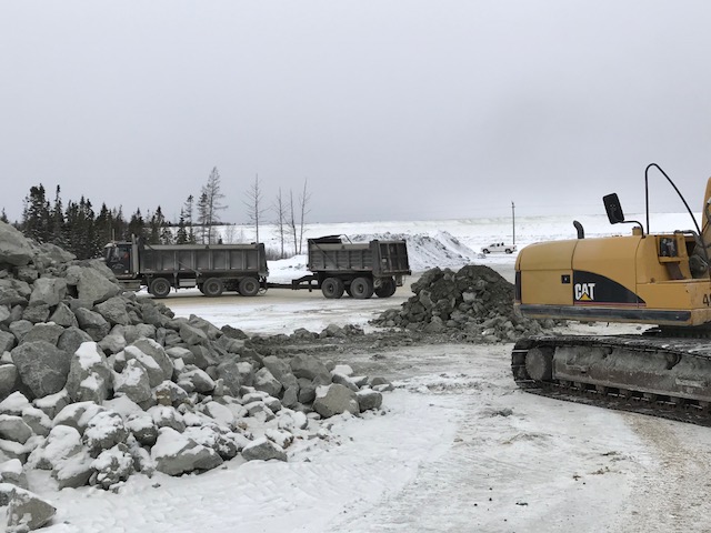 The last load of Pardo material being delivered to the Black Fox Mill on Dec 11.
