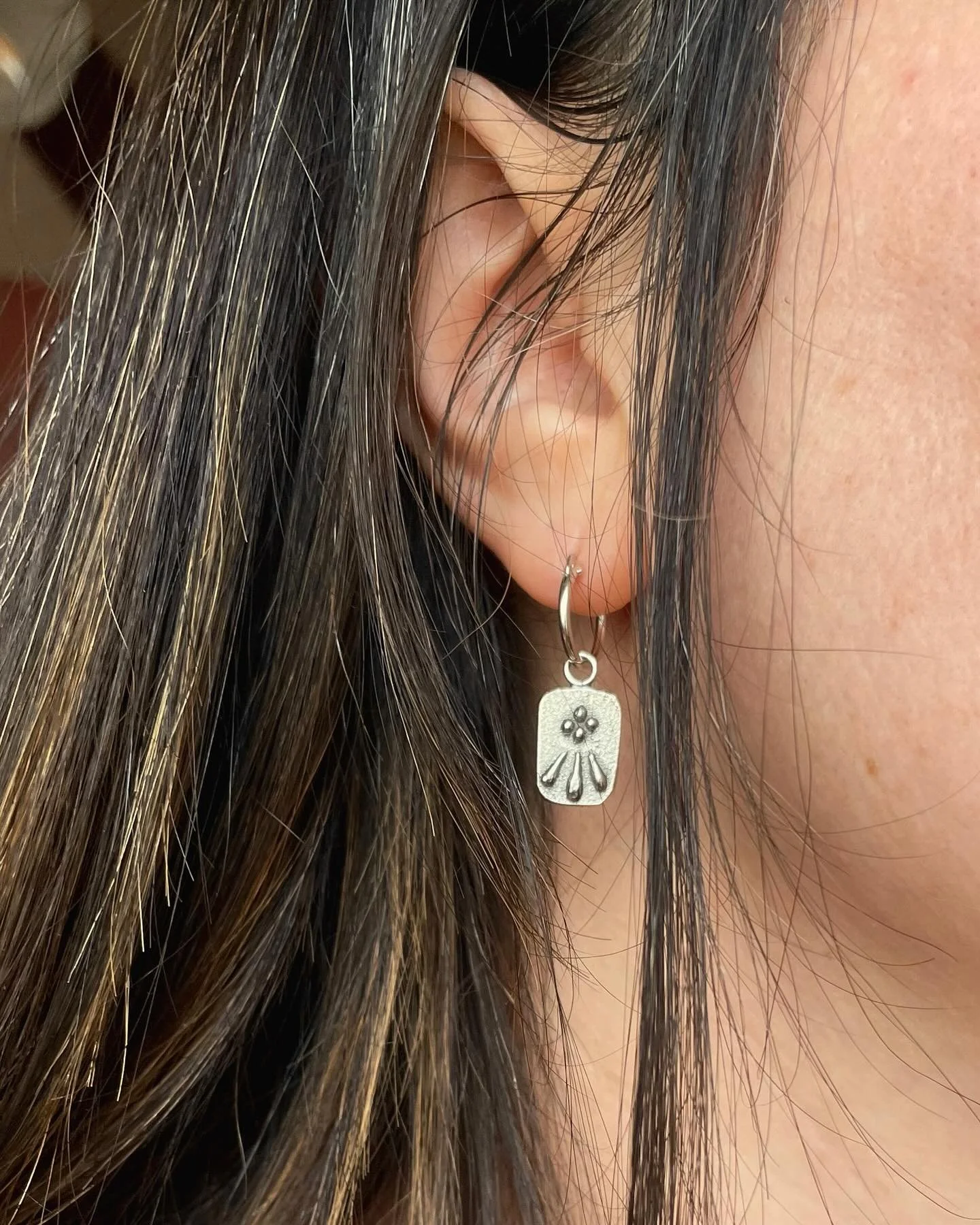 Got a wild hair to do some  wax carving and sand casting. 🌿