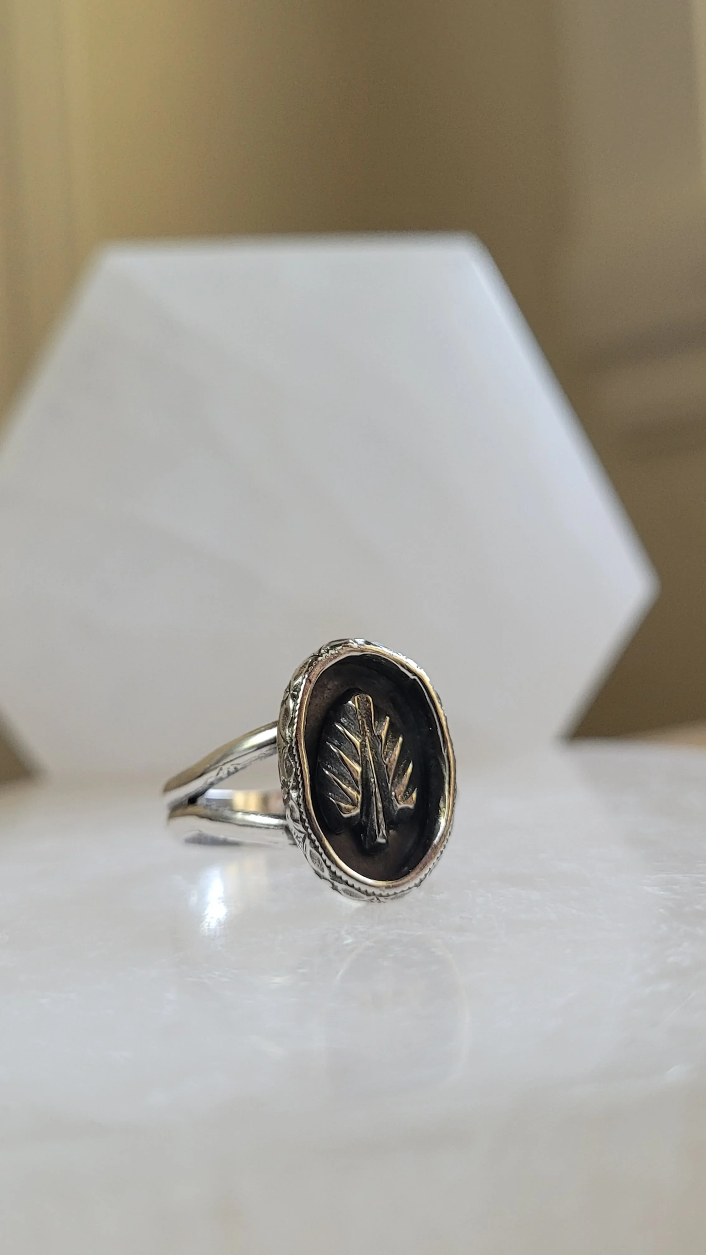 Leaf Shadowbox Ring The Silver Tale Sterling Silver Jewelry 5.webp
