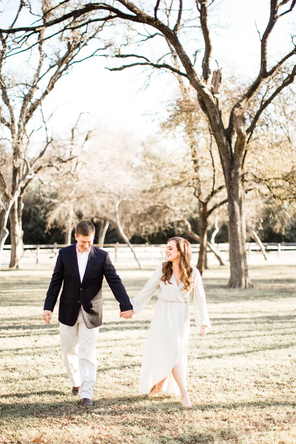 Fort-Worth-Botanic-Garden-Engagement-Photos-The-Big-and-Bright-06.jpg