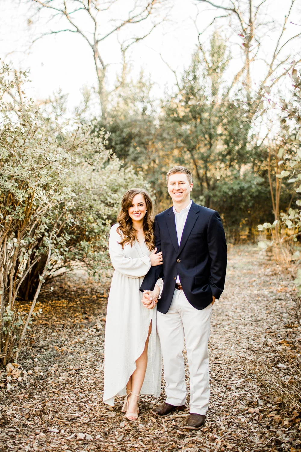 Fort-Worth-Botanic-Garden-Engagement-Photos-The-Big-and-Bright-25.jpg