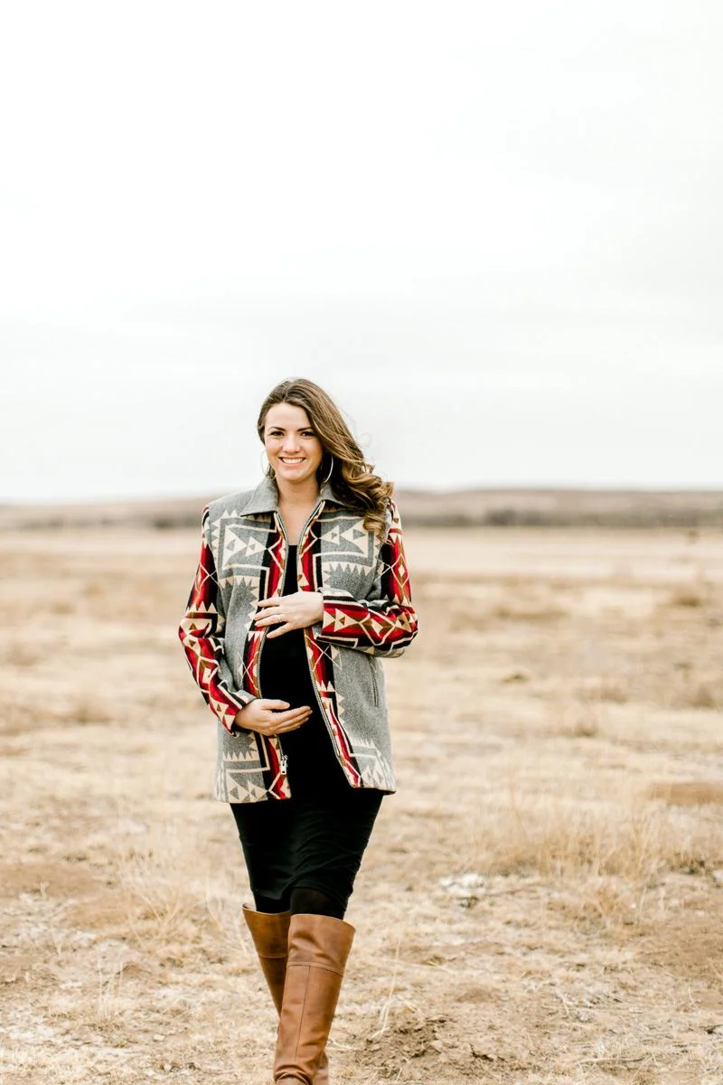 lauren-pendleton-ranch-maternity-shoot-6.jpg