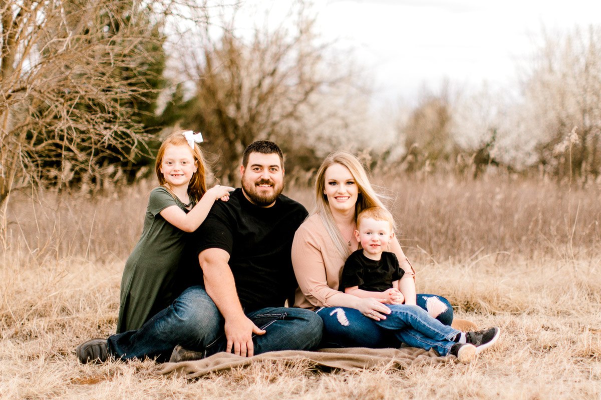 Edmond-Oklahoma-Family-Photographer-Spring-Family-Photos-32.jpg