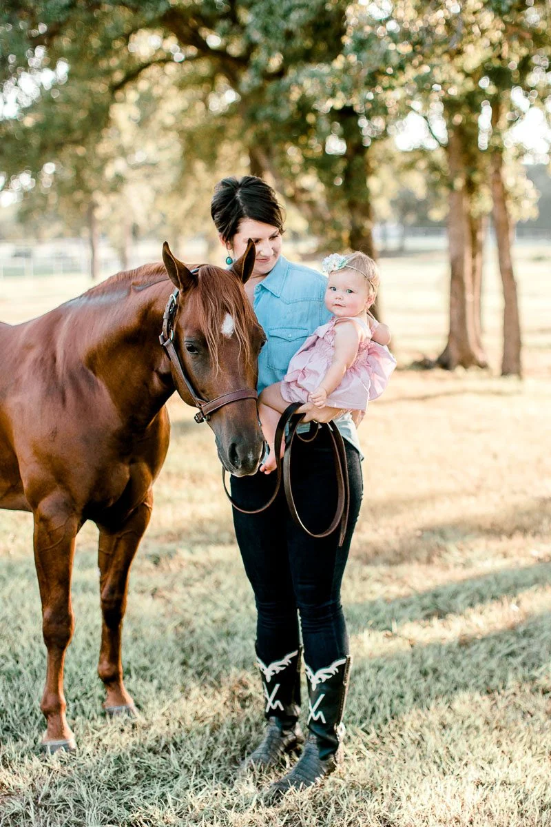 josie-one-year-dallas-family-photographer-kaitlyn-bullard-5.jpg