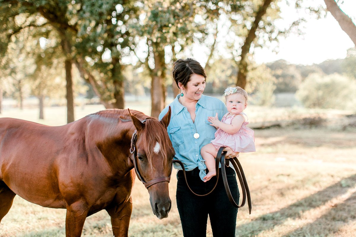 josie-one-year-dallas-family-photographer-kaitlyn-bullard-6.jpg