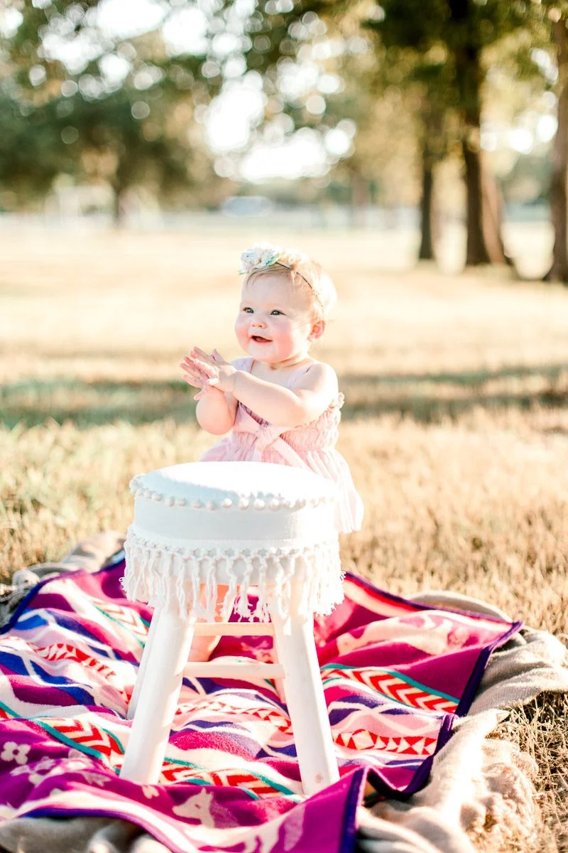 josie-one-year-dallas-family-photographer-kaitlyn-bullard-20.jpg