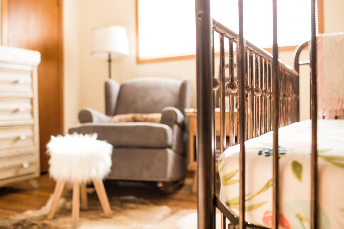 charlotte-newborn-lifestyle-session-dallas-newborn-photographer-kaitlyn-bullard-1.jpg