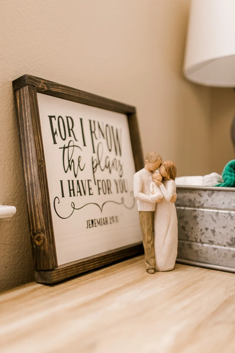 denton-newborn-photographer-brooks-lifestyle-newborn-3.jpg