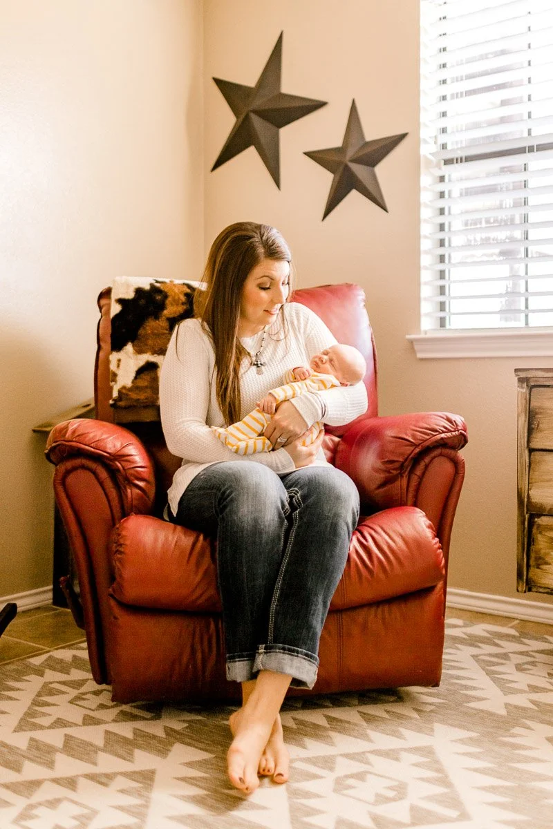 denton-newborn-photographer-brooks-lifestyle-newborn-6.jpg