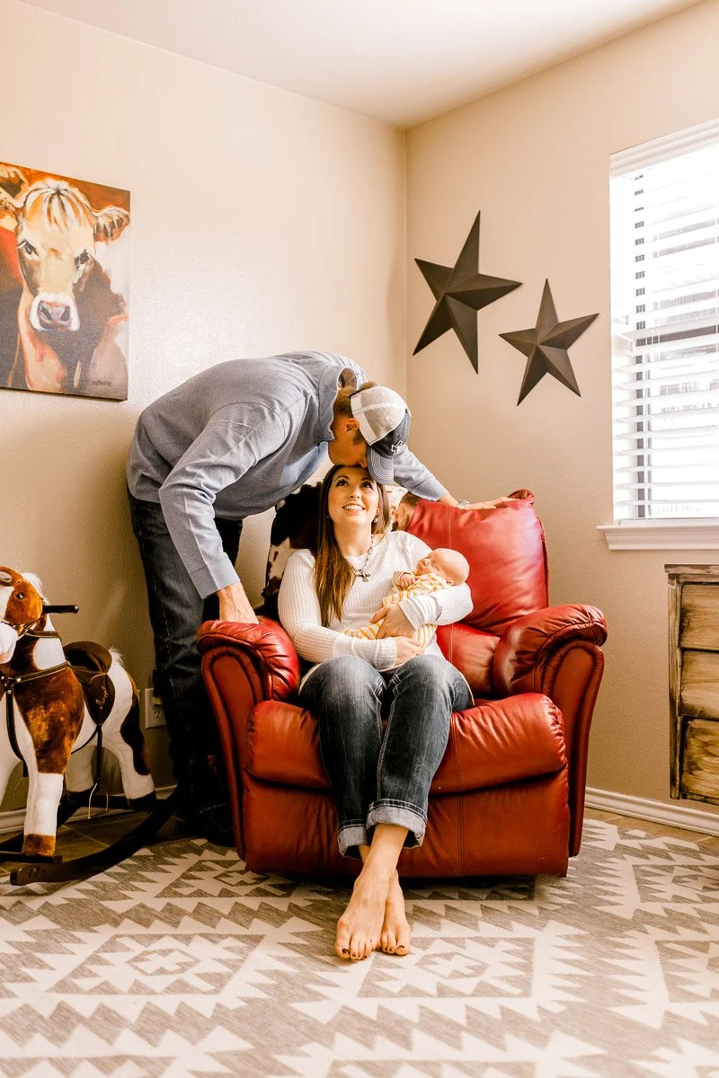 denton-newborn-photographer-brooks-lifestyle-newborn-23.jpg