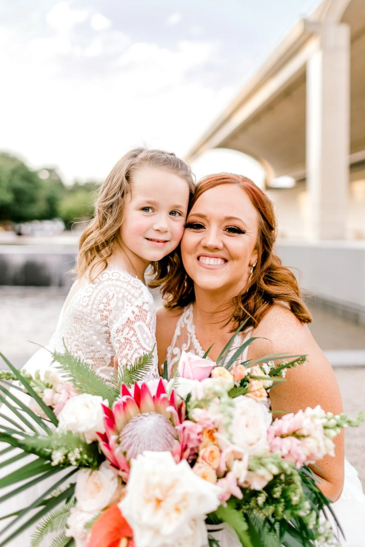 kimball-art-musuem-trinity-park-fort-worth-bridal-session-15.jpg