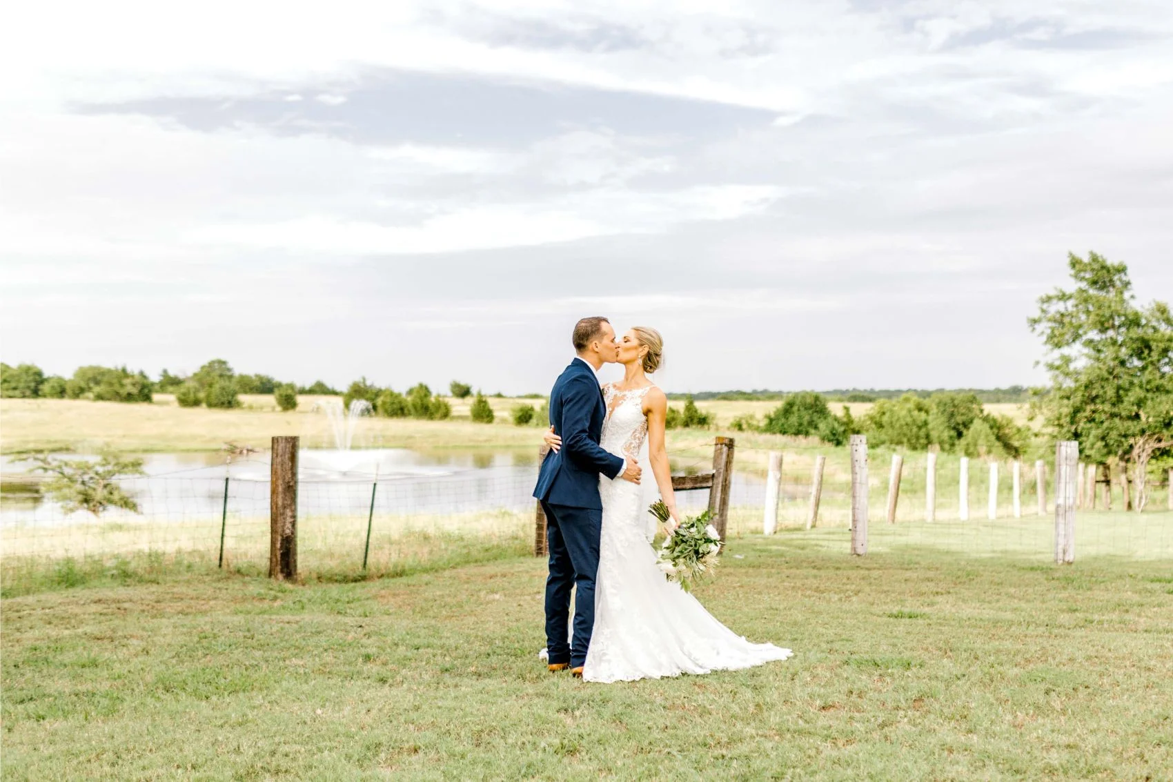 rustic-grace-estate-van-alstyne-wedding-06.22.19-36.jpg