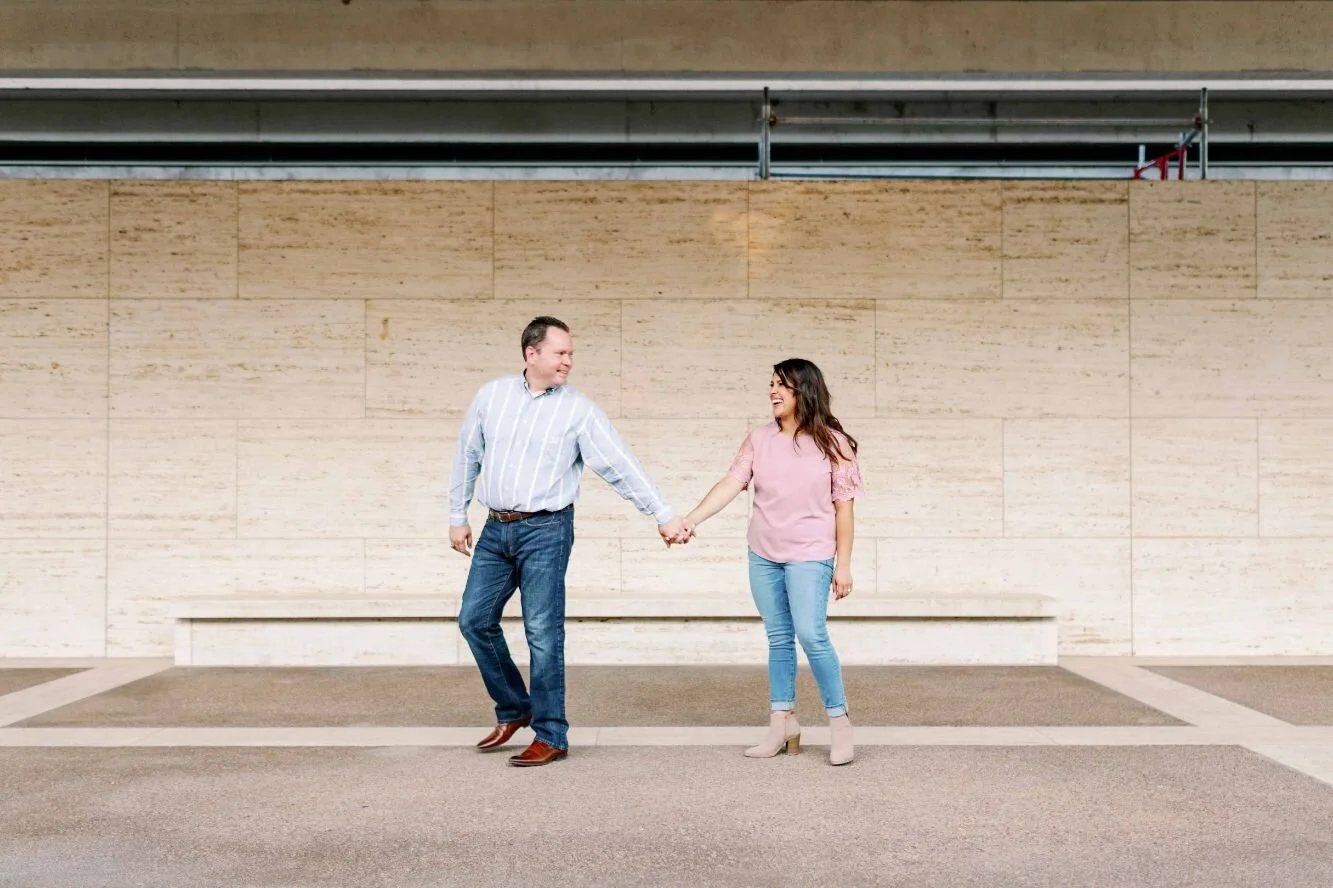 kassandra-lindsay-kimbell-art-museum-engagement-session-27.jpg