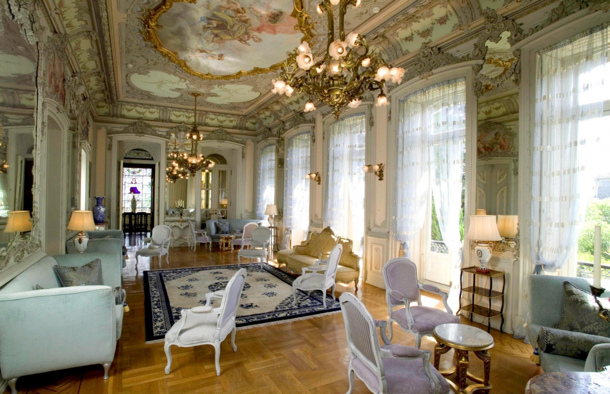 Lisbon_Pestana_Palace_Hotel.jpeg