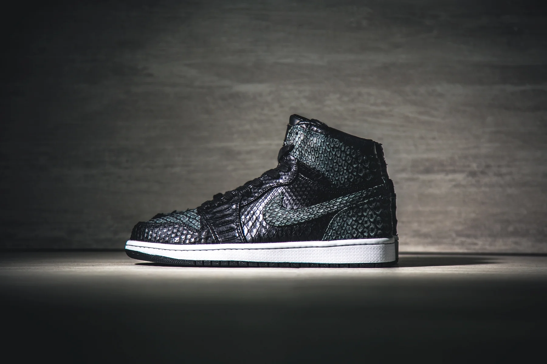  Assisted in the production of the video documenting the process of JBF Customs creating his sneaker collaboration with Hypebeast.&nbsp;     http://hypebeast.com/2015/9/modern-day-artisans-jake-ferrato-of-jbf-customs 