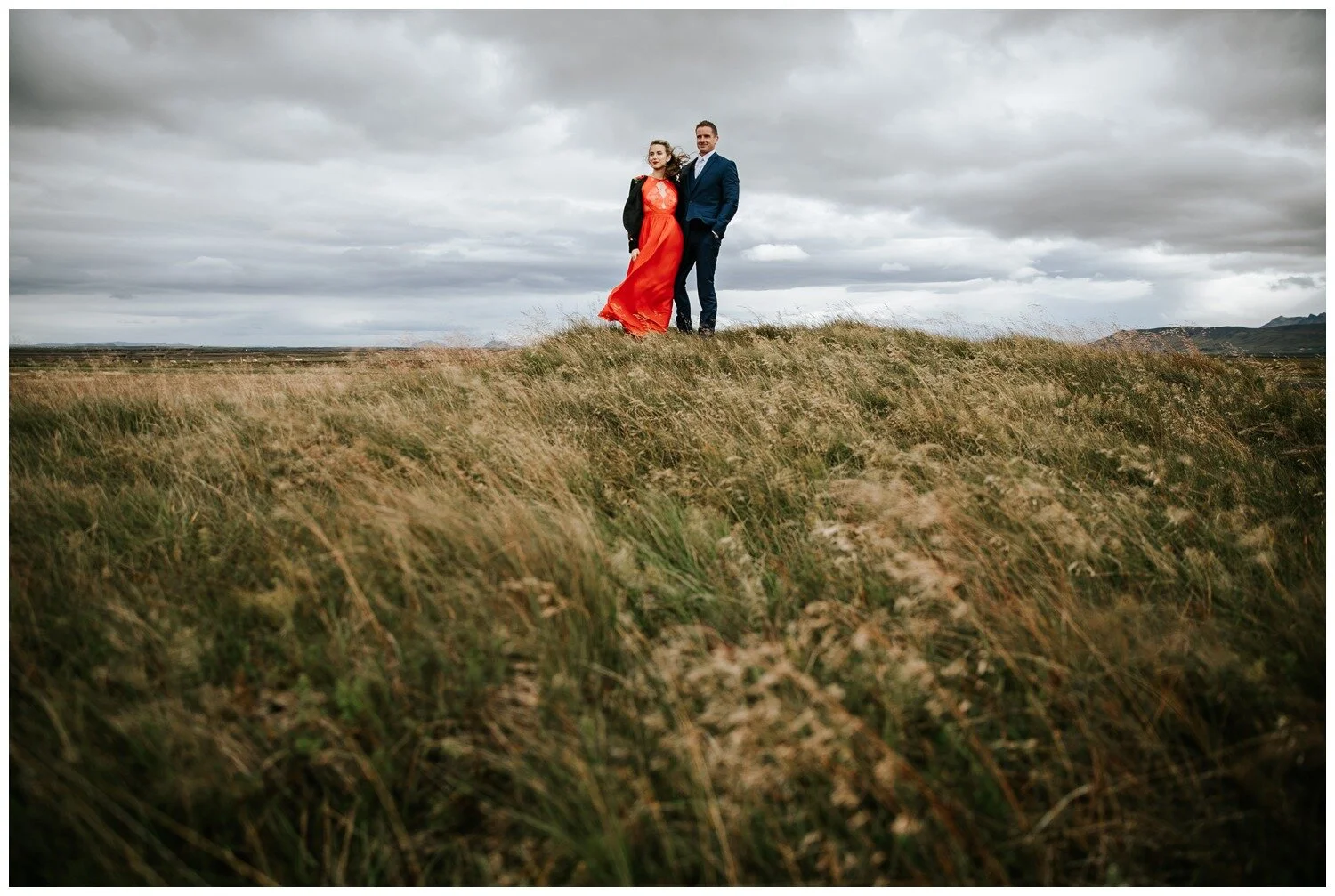 black.sand.beach.elopement_0003.jpg