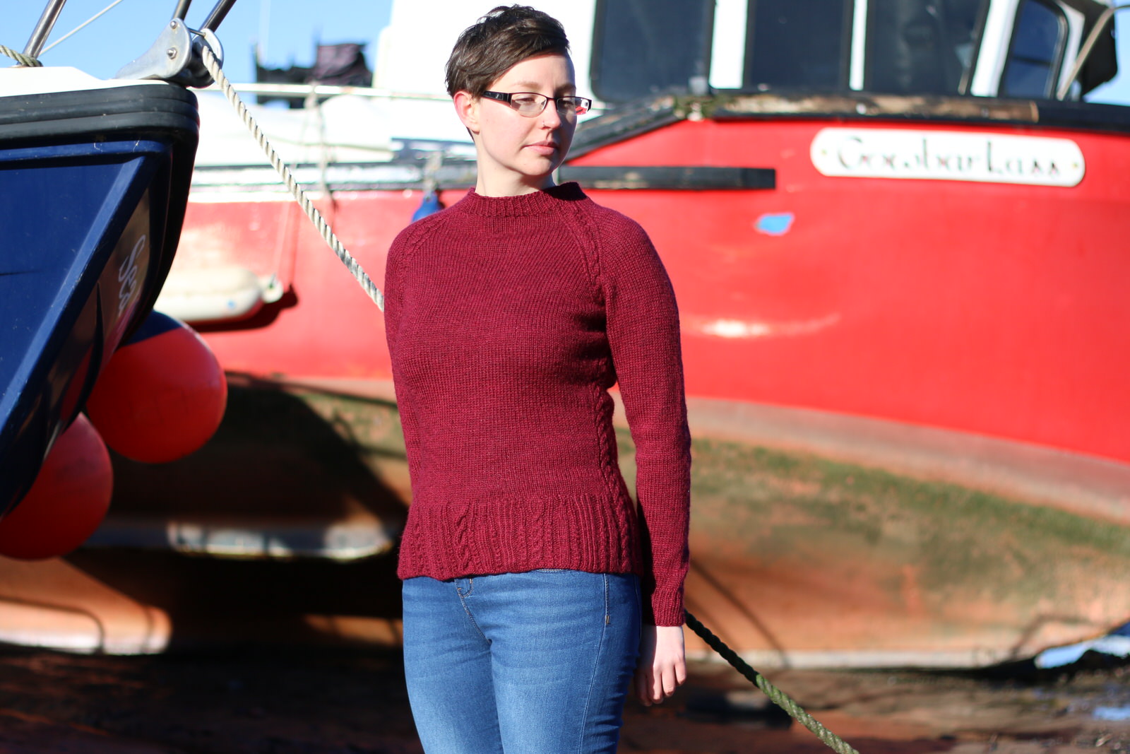 The Ropes jumper A ladies' raglan jumper with cabled welt Yarn: Dovestone DK (252 yds / 230m in 100g) Yarn Quantities: 1006 - 1509 yards (920 - 1380 m) Needles: 3.5mm x 40cm and 80cm circulars and DPNs, 4mm x 80cm circular and DPNs Notions: 14 stitch markers, stitch holders, cable needle