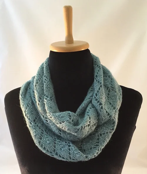 Fine Fettle Fibres 4ply Leaf Lace Scarf & Cowl