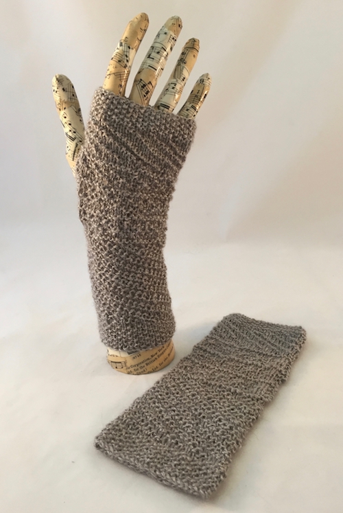 Nanook Wristwarmers by Stella Ackroyd