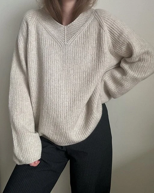Chantal-Sweater-V-neck-Knitting-pattern-17_medium2.jpg