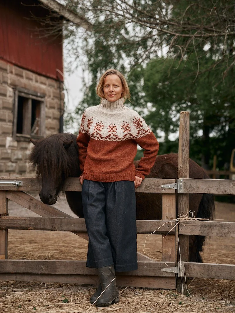Jenna Kostet_Neulottu Kalevala III_Tiera 1.jpg