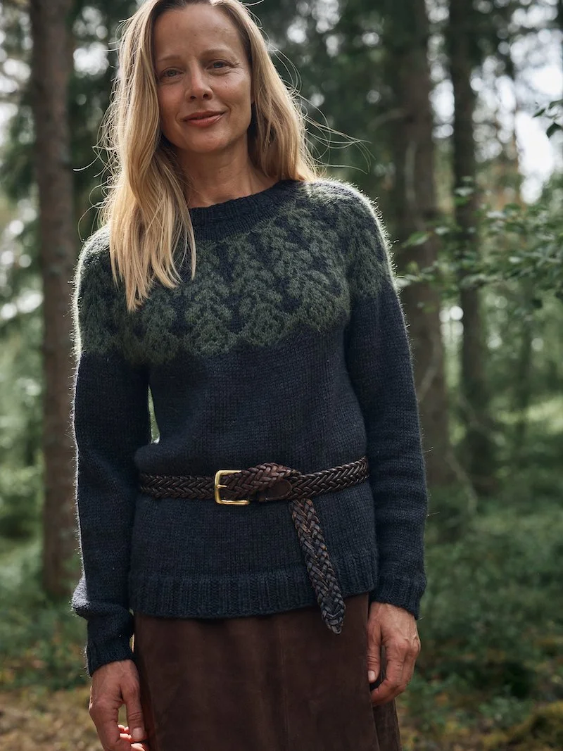 Jenna Kostet_Neulottu Kalevala III_Kave 1.jpg