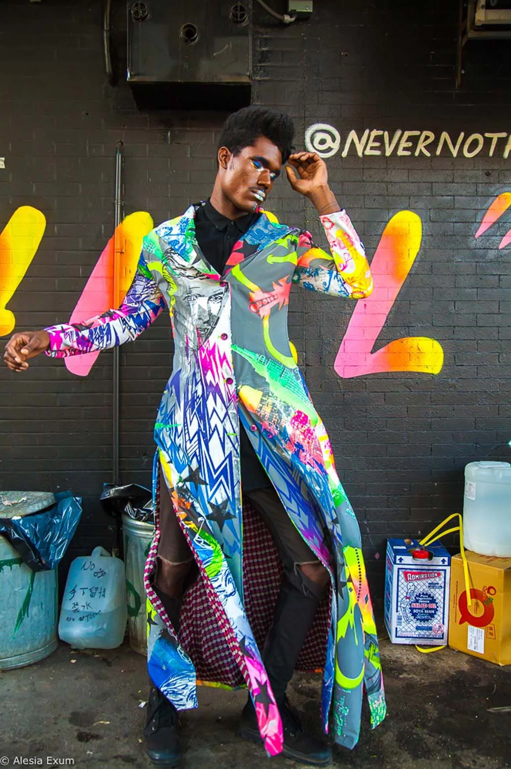 HOMAGE TO DAVID BOWIE - 2016 COLLABORATION BEN COPPERWHEAT X CLAIRE FLEURY PHOTOGRAPH BY © ALESIA EXUM 2016 MODEL: JORDAN HALL @boy.radio