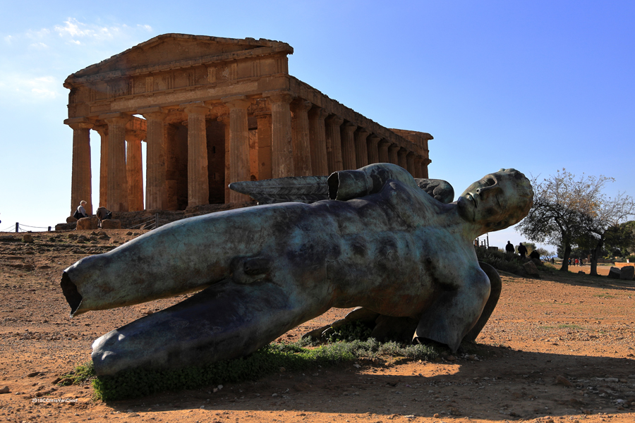 Icarus down, Juno temple, Sicily