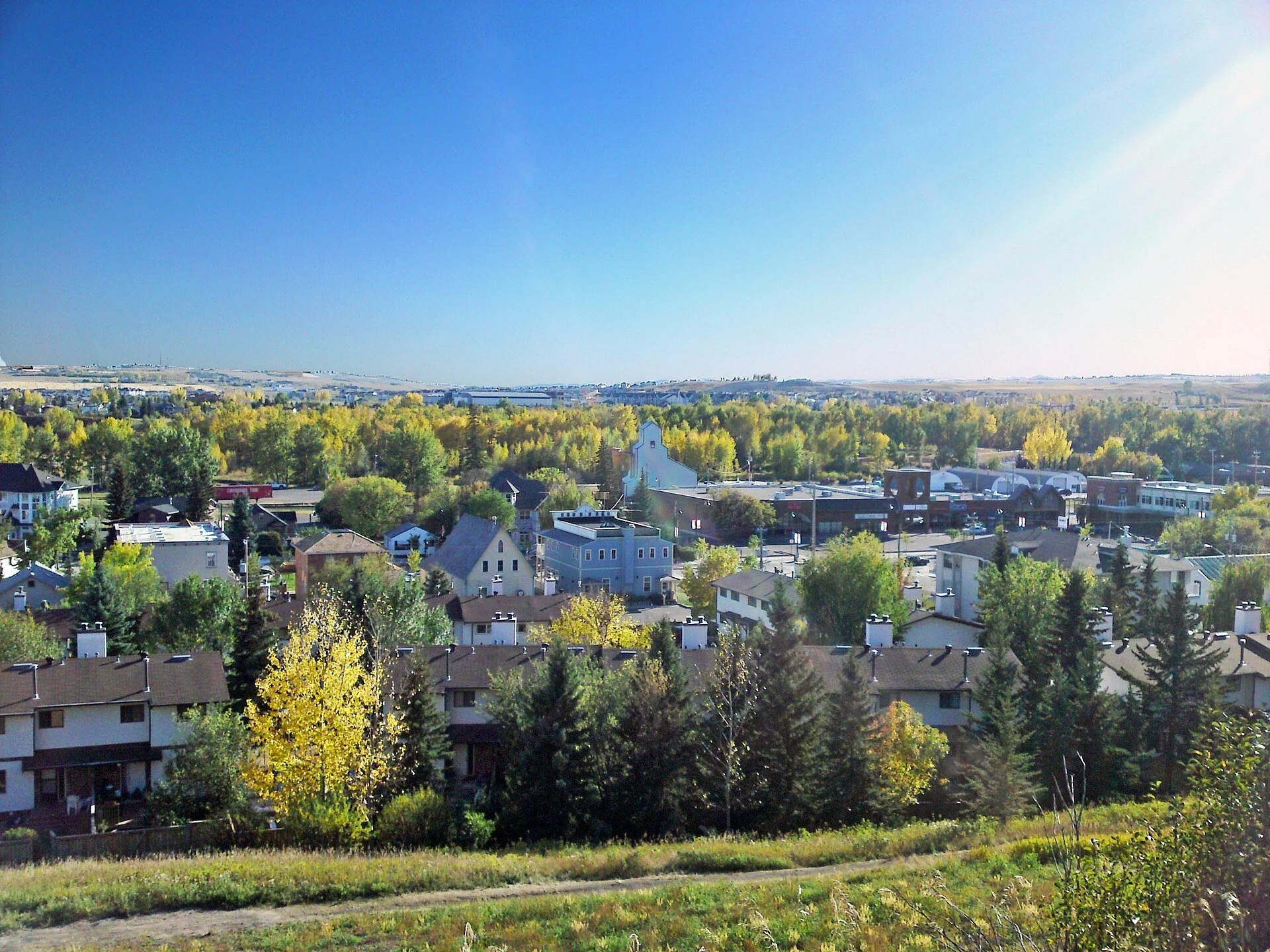 Okotoks Date Ideas: Creative and Fun Date Ideas for 2026