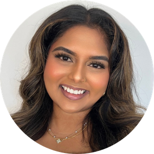 Nishaana Jeyakumar Registered Psychotherapist (Qualifying) at Transformation Counselling Head Shot photo for personal booking page