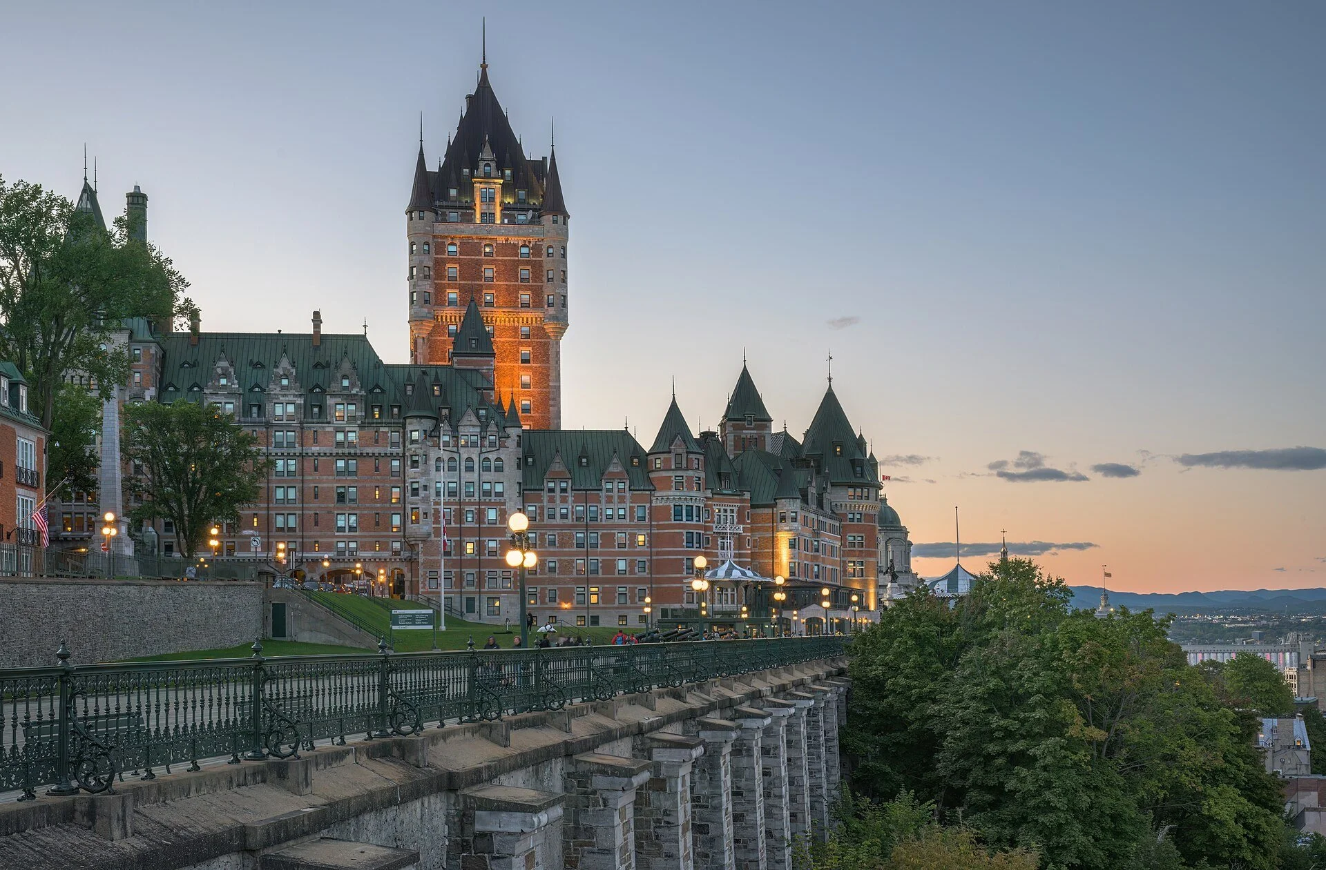Quebec City Date Ideas: Creative and Fun Date Ideas for 2026