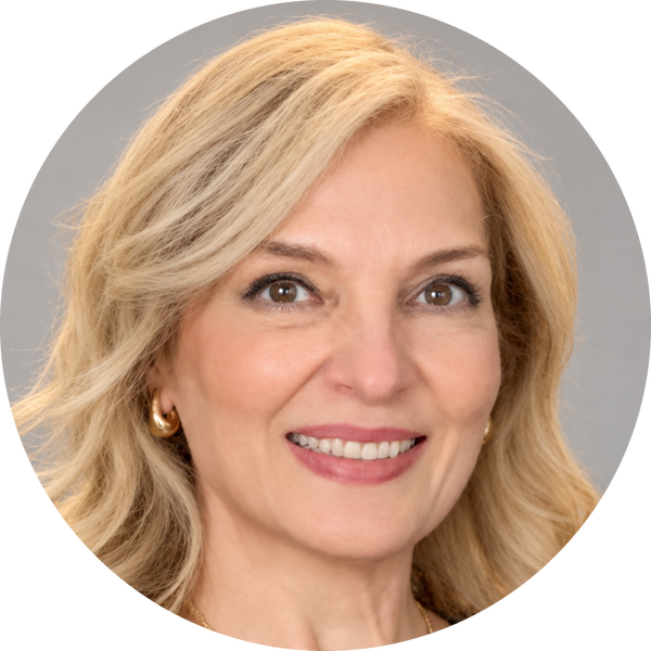 Fariba Touyeh Clinical Psychologist Kitchener-Waterloo and Cambridge Headshot Photo
