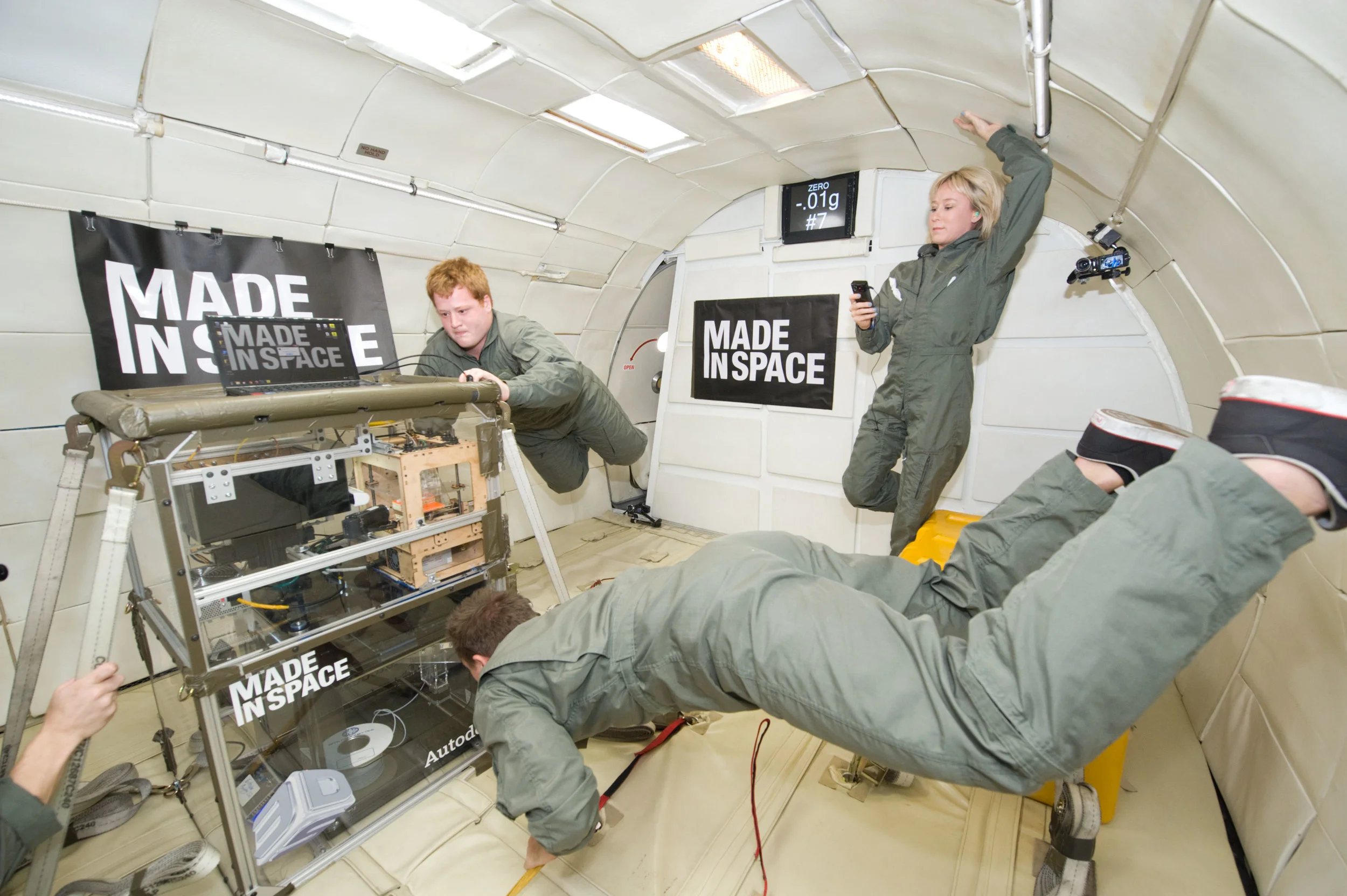 jsc2011e070883.jpg