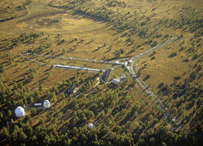 The NPOI is the Y-shaped facility at upper right. Lowell’s 1.8-meter, 1.1-meter, and 0.6-meter telescopes are visible at lower left. Info & Image Credit: Lowell